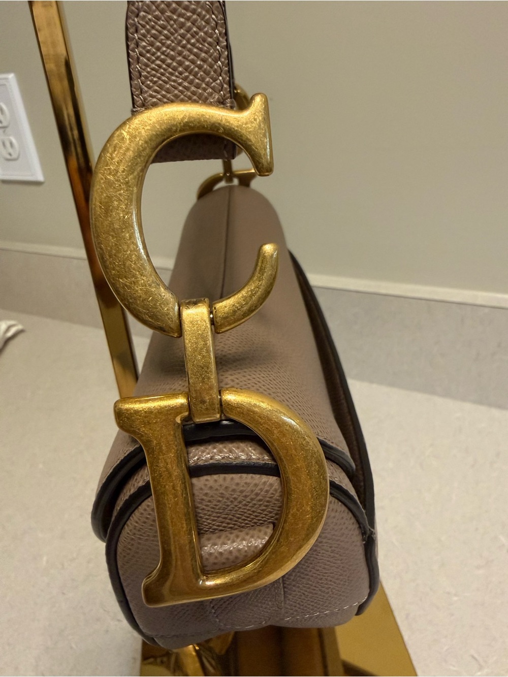 Auth Dior Saddle Shoulder Bag in Taupe, Made in Italy - Picture 4 of 16